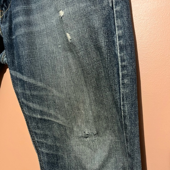 Levi’s Slim Straight Distressed “THIS IS A PAIR OF LEVIS JEANS” 34x32 - Picture 2 of 9